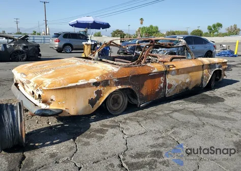 1963 Chevrolet Corvair из США, поврежденный, VIN 30967W122990